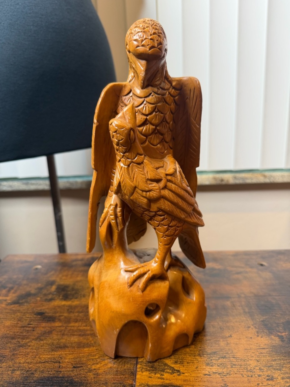 USA National Bird Hand-Carved Wooden Eagles Figurine - Natural Brown 12 inches.